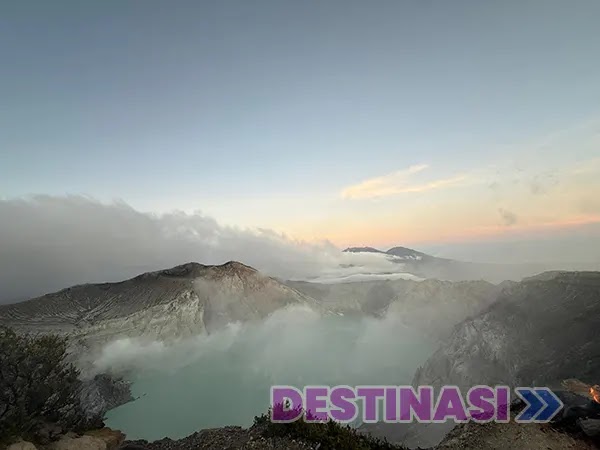 Ke Kawah Ijen dari Surabaya Panduan Lengkap Naik Kereta Api
